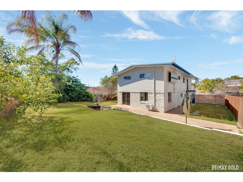 37 Aramac Drive, Clinton QLD 4680