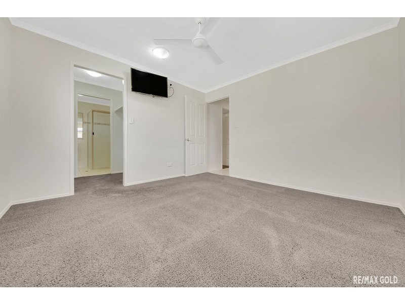 5 Dunstall Street, Clinton QLD 4680