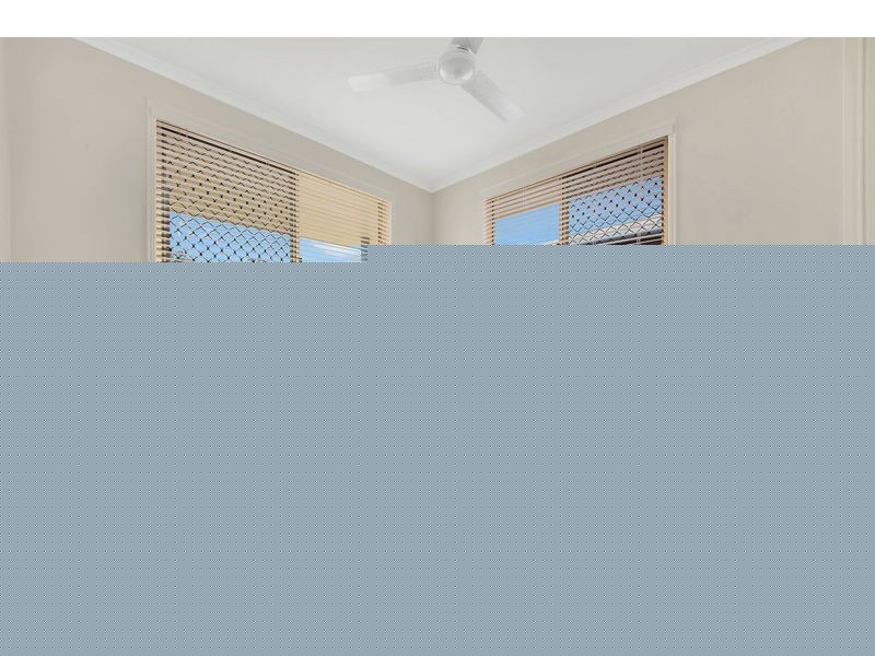 5 Dunstall Street, Clinton QLD 4680