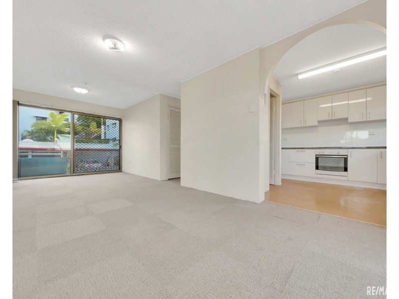 7/7 KENT STREET, West Gladstone QLD 4680