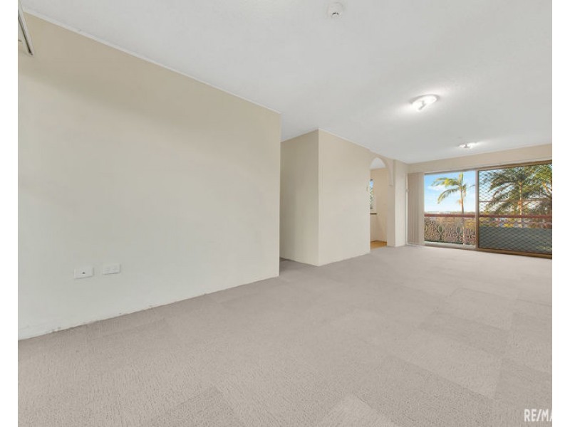 7/7 KENT STREET, West Gladstone QLD 4680