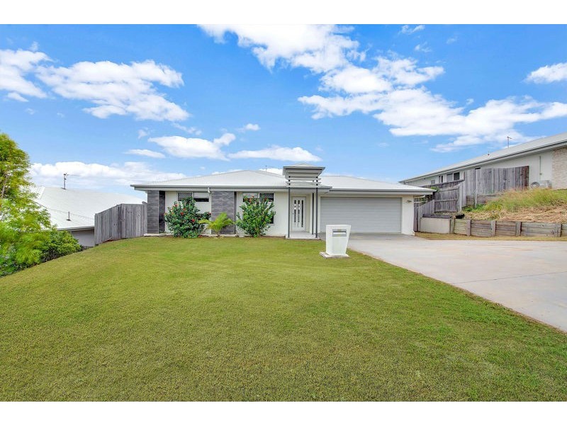 11 NAMADGI TERRACE, New Auckland QLD 4680