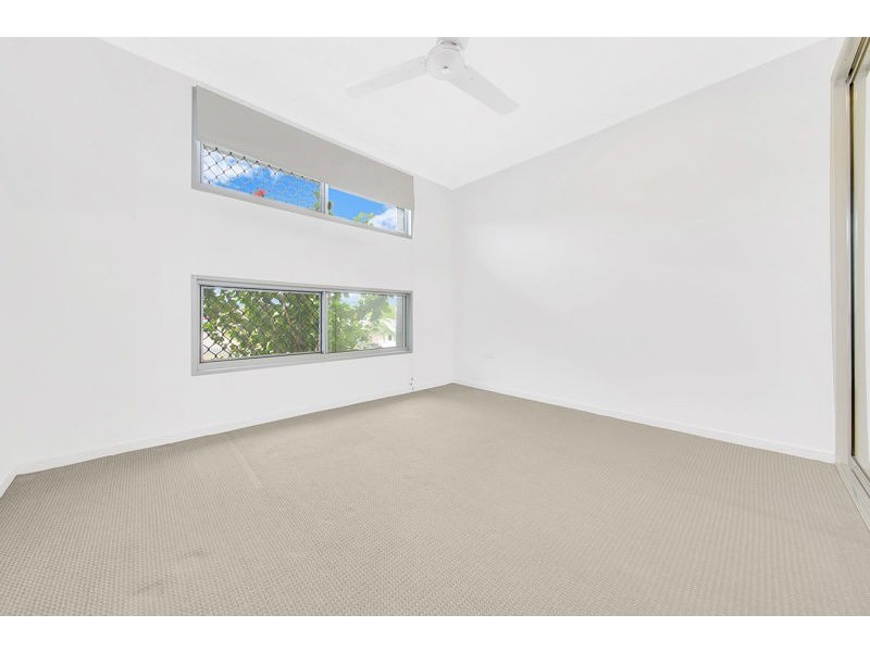 11 NAMADGI TERRACE, New Auckland QLD 4680