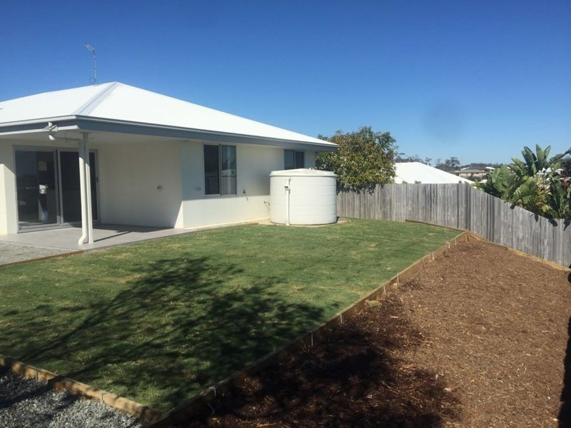 11 NAMADGI TERRACE, New Auckland QLD 4680