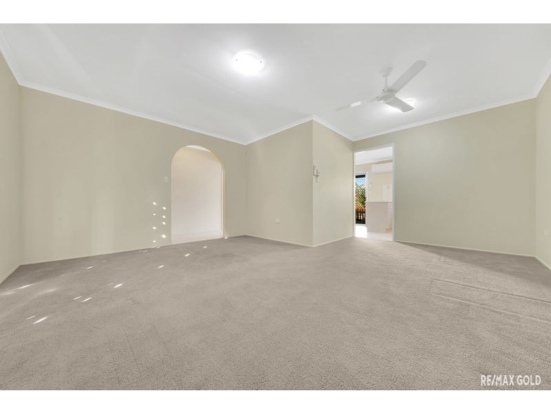 18 Bingera Street, Clinton QLD 4680