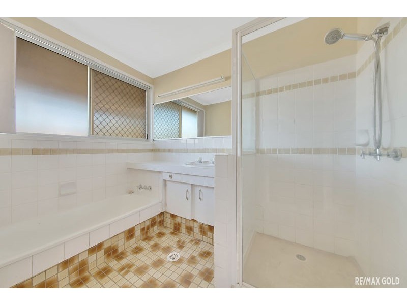 18 Bingera Street, Clinton QLD 4680