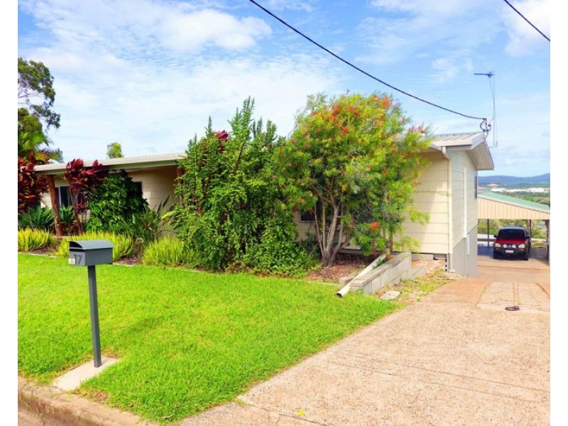 17 Rigby Crescent, West Gladstone QLD 4680