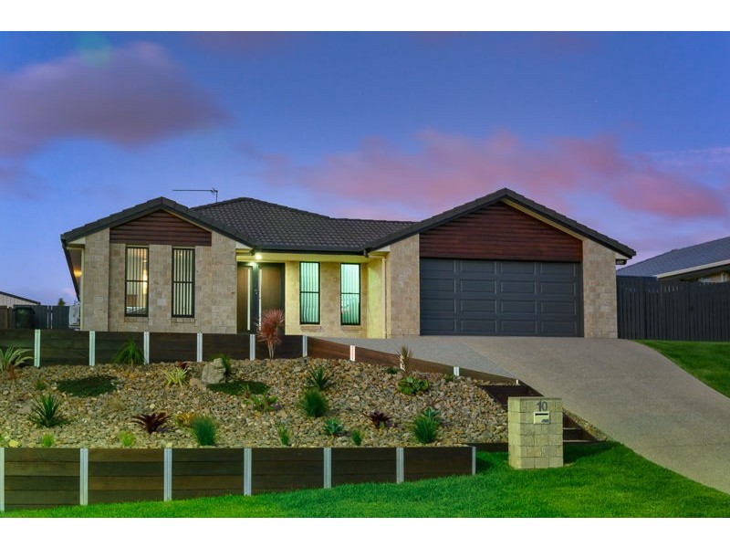 10 Reinaerhoff Crescent, Glen Eden QLD 4680