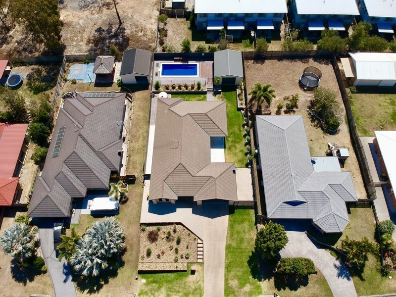 10 Reinaerhoff Crescent, Glen Eden QLD 4680