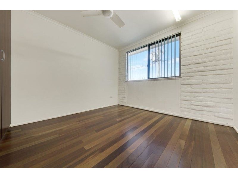 2/27 Auckland Street, Gladstone QLD 4680