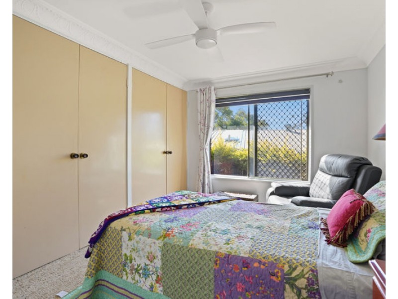 15 Bembooka Close, Glen Eden QLD 4680