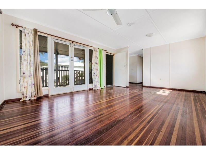 31 Mellefont Street, West Gladstone QLD 4680