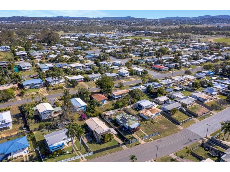 31 Mellefont Street, West Gladstone QLD 4680