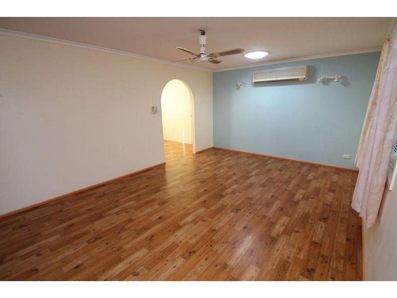 28 Mercury Street, Telina QLD 4680