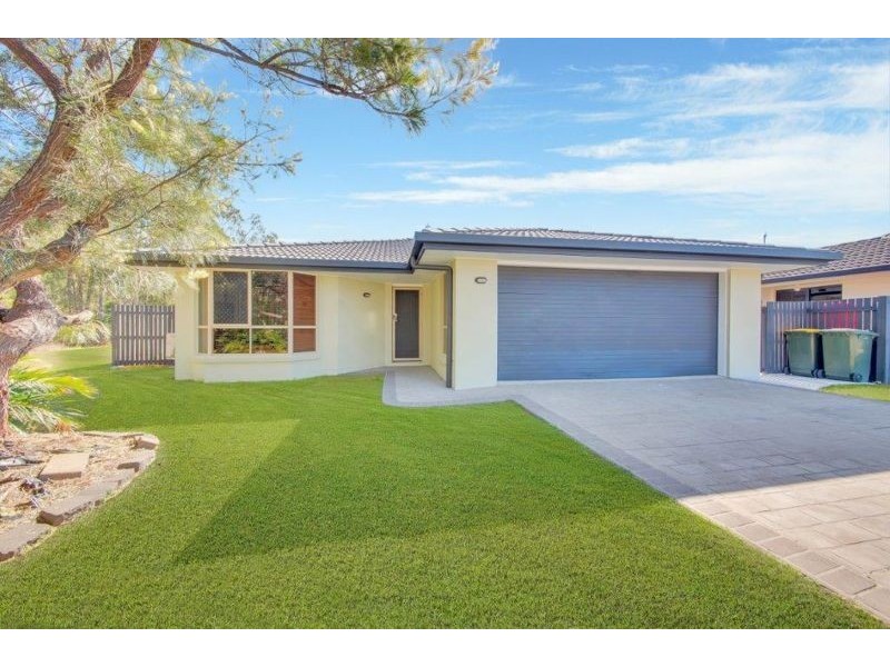 4 Kinchant Street, Clinton QLD 4680