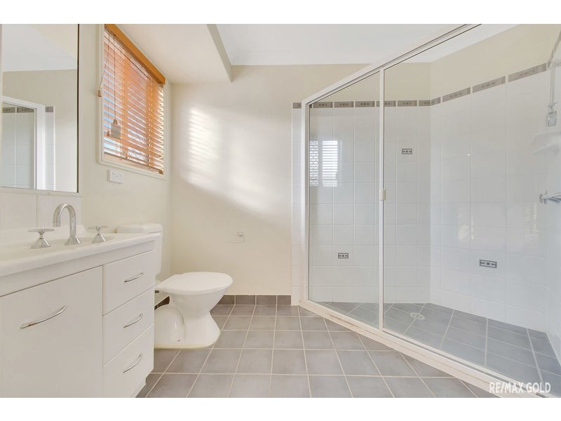 4 Kinchant Street, Clinton QLD 4680