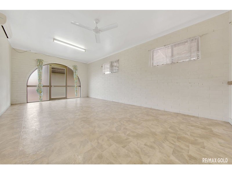 314 J Hickey Avenue, Clinton QLD 4680