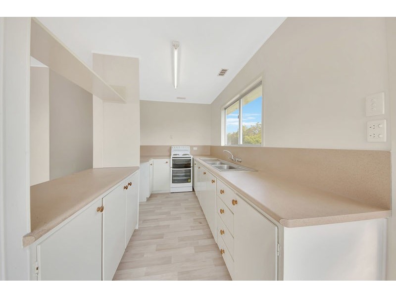 20 Campbell Street, Clinton QLD 4680