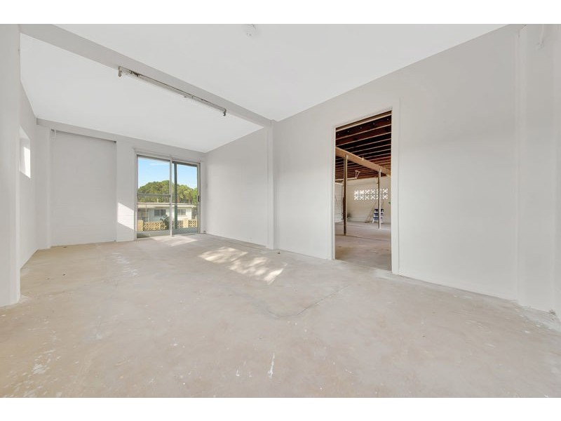 20 Campbell Street, Clinton QLD 4680