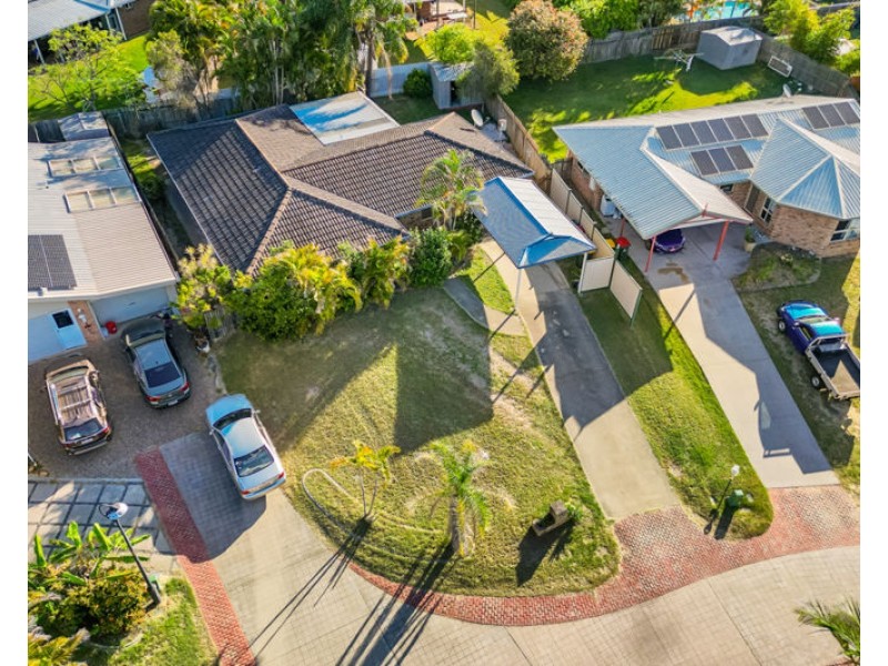 6 Palm Court, Clinton QLD 4680