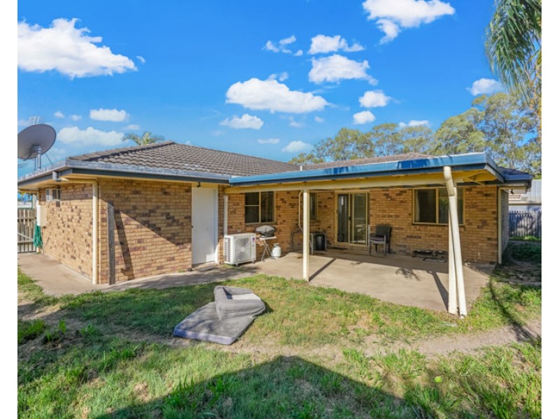 6 Palm Court, Clinton QLD 4680