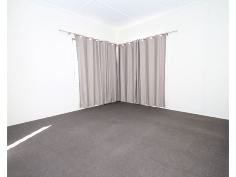 209 Goondoon Street, Gladstone QLD 4680