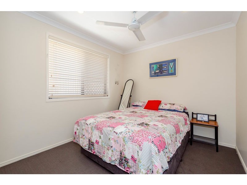 22 Dartmouth Close, Clinton QLD 4680