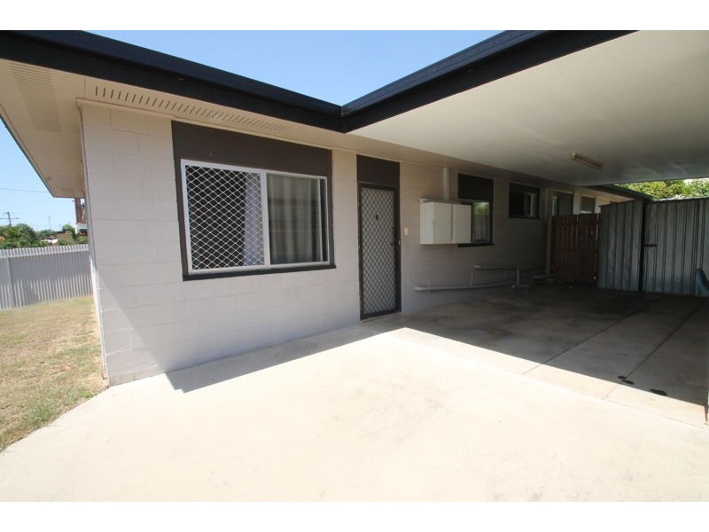 1/10 CLARK STREET, Clinton QLD 4680