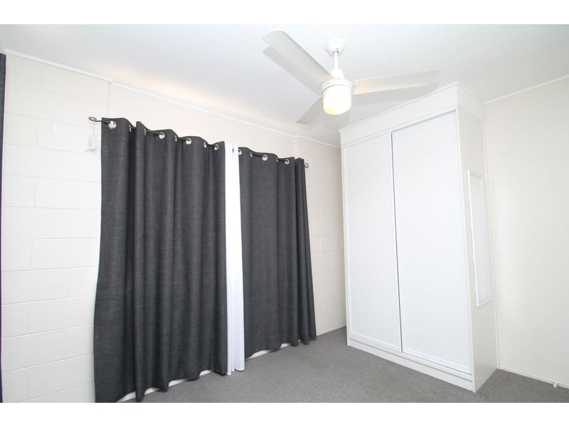 1/10 CLARK STREET, Clinton QLD 4680