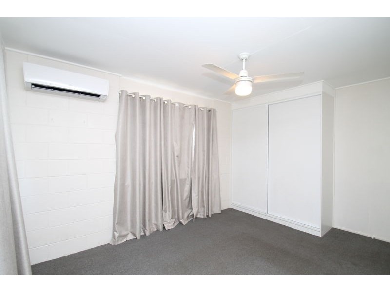1/10 CLARK STREET, Clinton QLD 4680