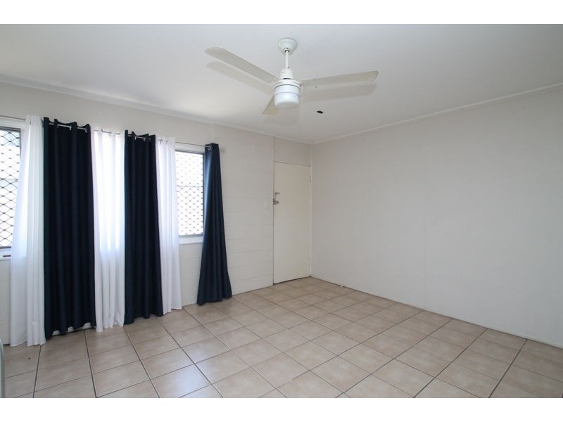 1/10 CLARK STREET, Clinton QLD 4680