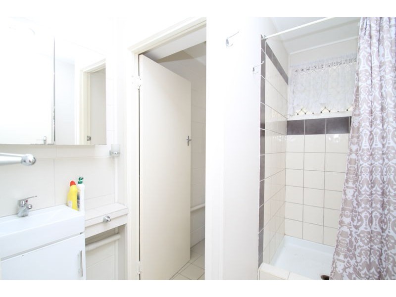 1/10 CLARK STREET, Clinton QLD 4680