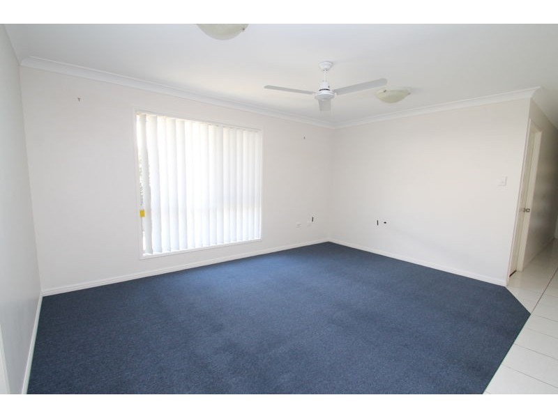 10 BACALL STREET, West Gladstone QLD 4680