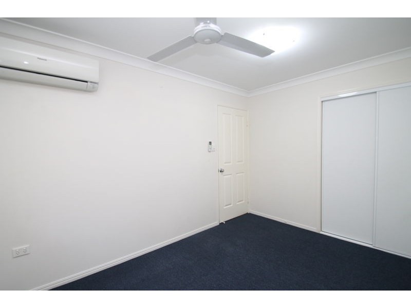 10 BACALL STREET, West Gladstone QLD 4680