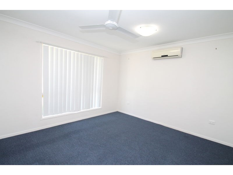 10 BACALL STREET, West Gladstone QLD 4680