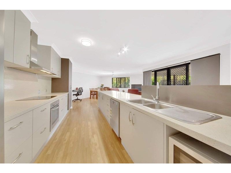 5 Osprey Court, South Gladstone QLD 4680