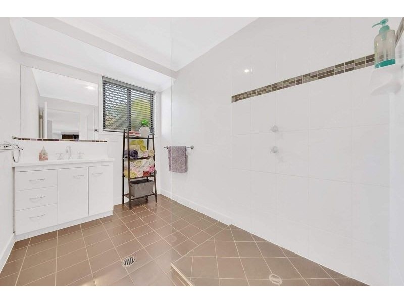 5 Osprey Court, South Gladstone QLD 4680