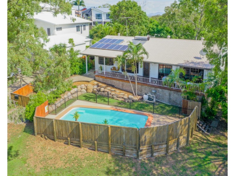7 Creek Road, Tannum Sands QLD 4680