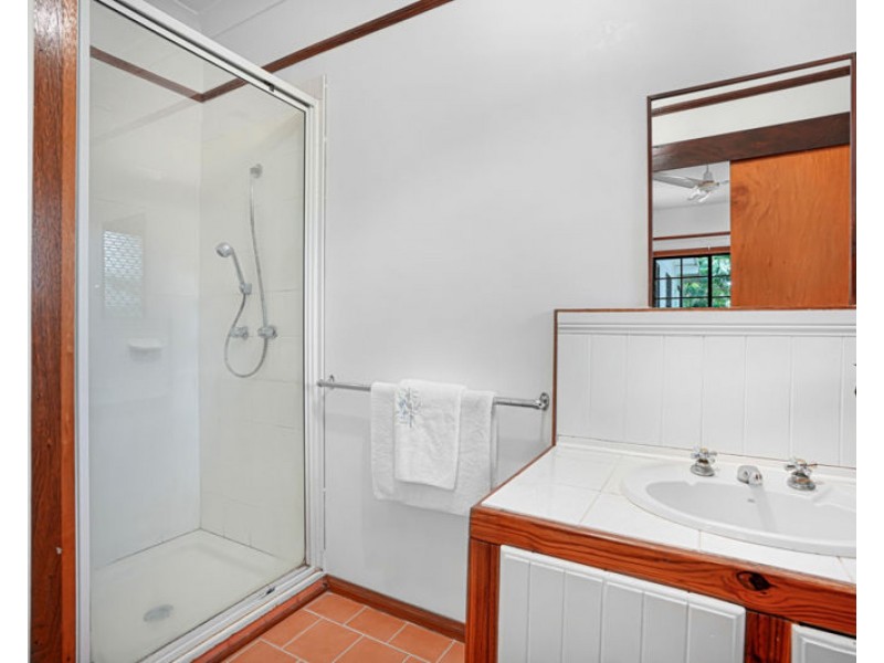 7 Creek Road, Tannum Sands QLD 4680