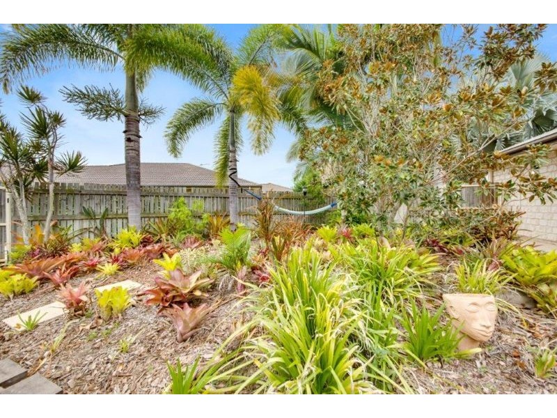 21 Leichhardt Court, Glen Eden QLD 4680