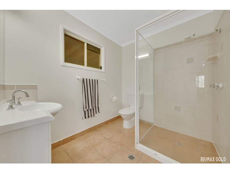 5 Covill Court, Telina QLD 4680