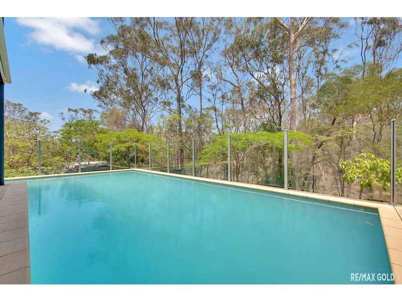 5 Covill Court, Telina QLD 4680