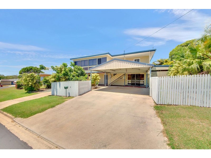 4 Potter Street, Clinton QLD 4680