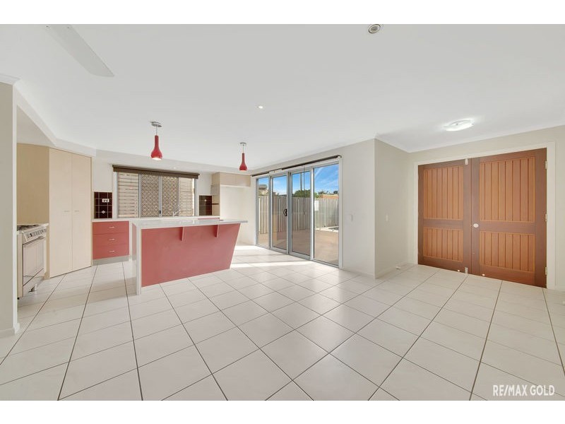 99 Central Lane, Gladstone QLD 4680