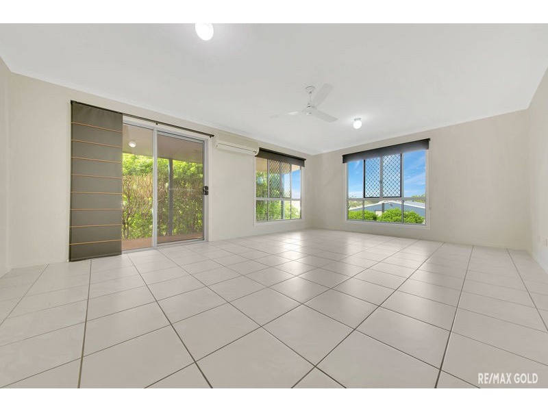 99 Central Lane, Gladstone QLD 4680