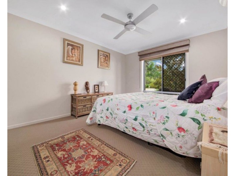 17 Beaver Ave, South Gladstone QLD 4680