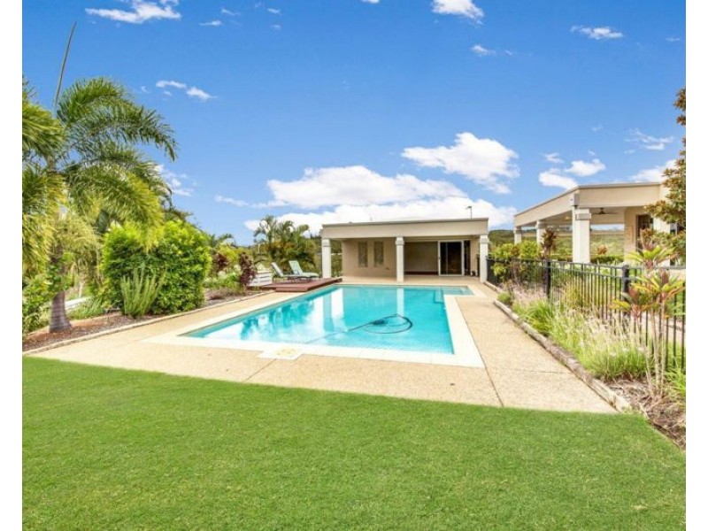 17 Beaver Ave, South Gladstone QLD 4680