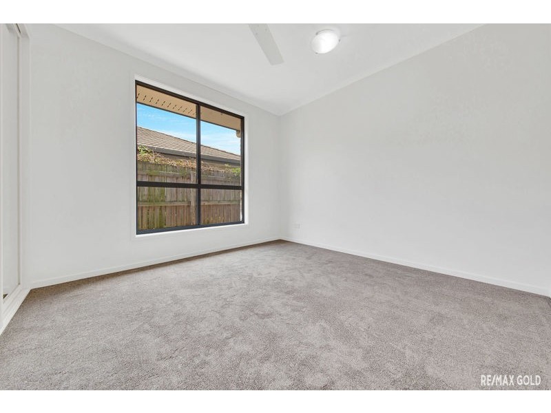 26 Larcom Rise, West Gladstone QLD 4680
