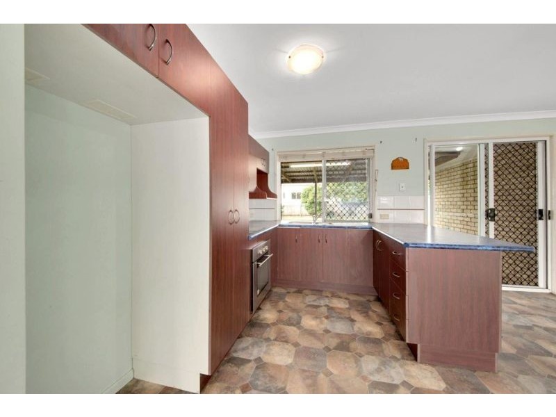 58 Witney Street, Telina QLD 4680