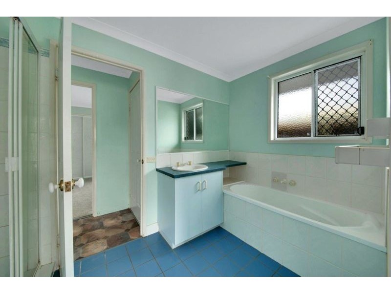 58 Witney Street, Telina QLD 4680